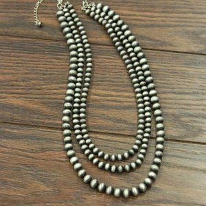 Western Faux Navajo Pearl Necklace